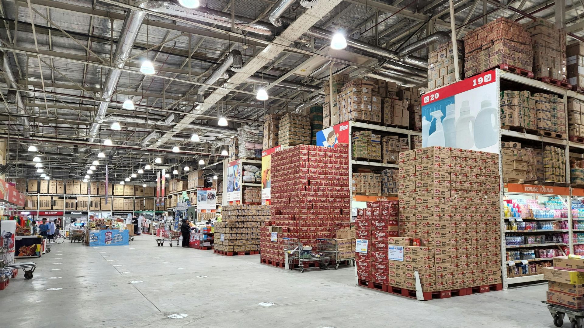 Perdagangan Umum & Barang Beragam